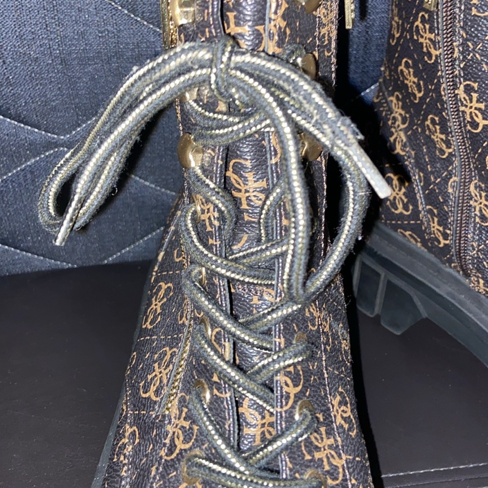 GUESS COMBAT BOOTS - Picture 3 of 7